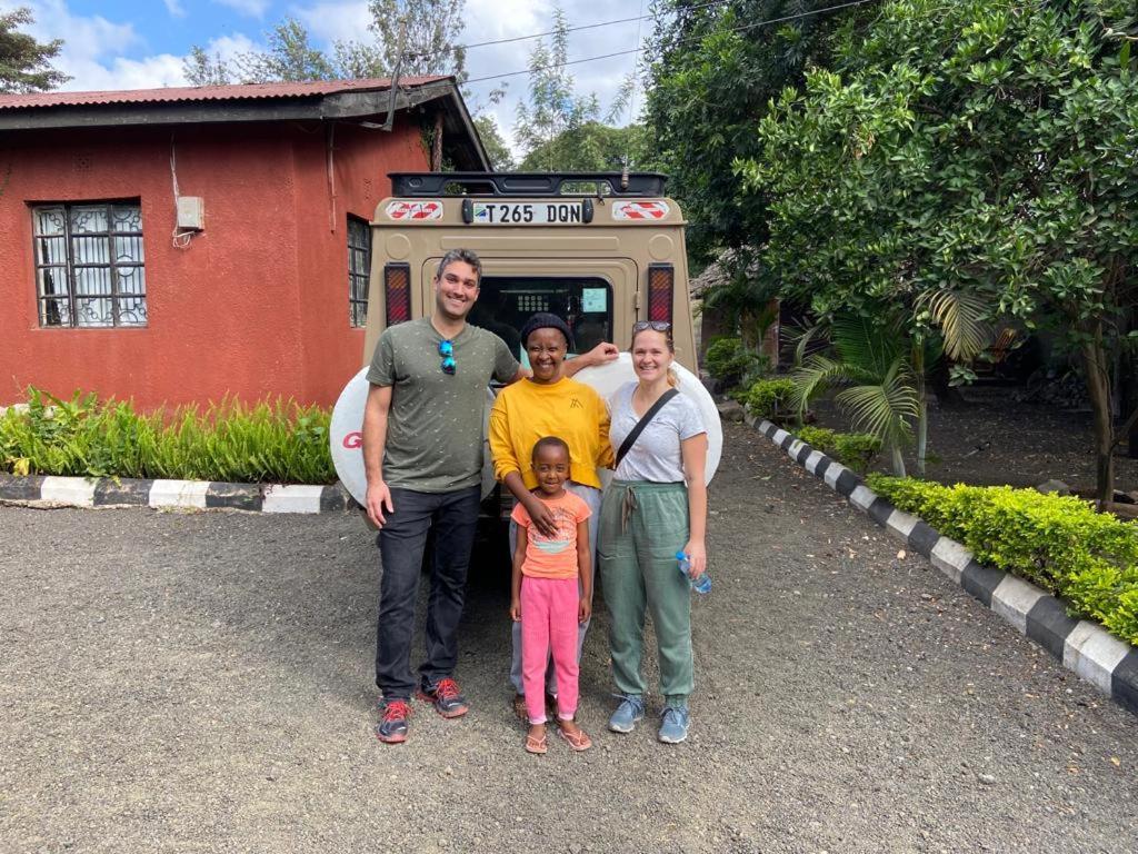 Charming Eco-Homestay Near Kilimanjaro International Airport Arusha Bagian luar foto