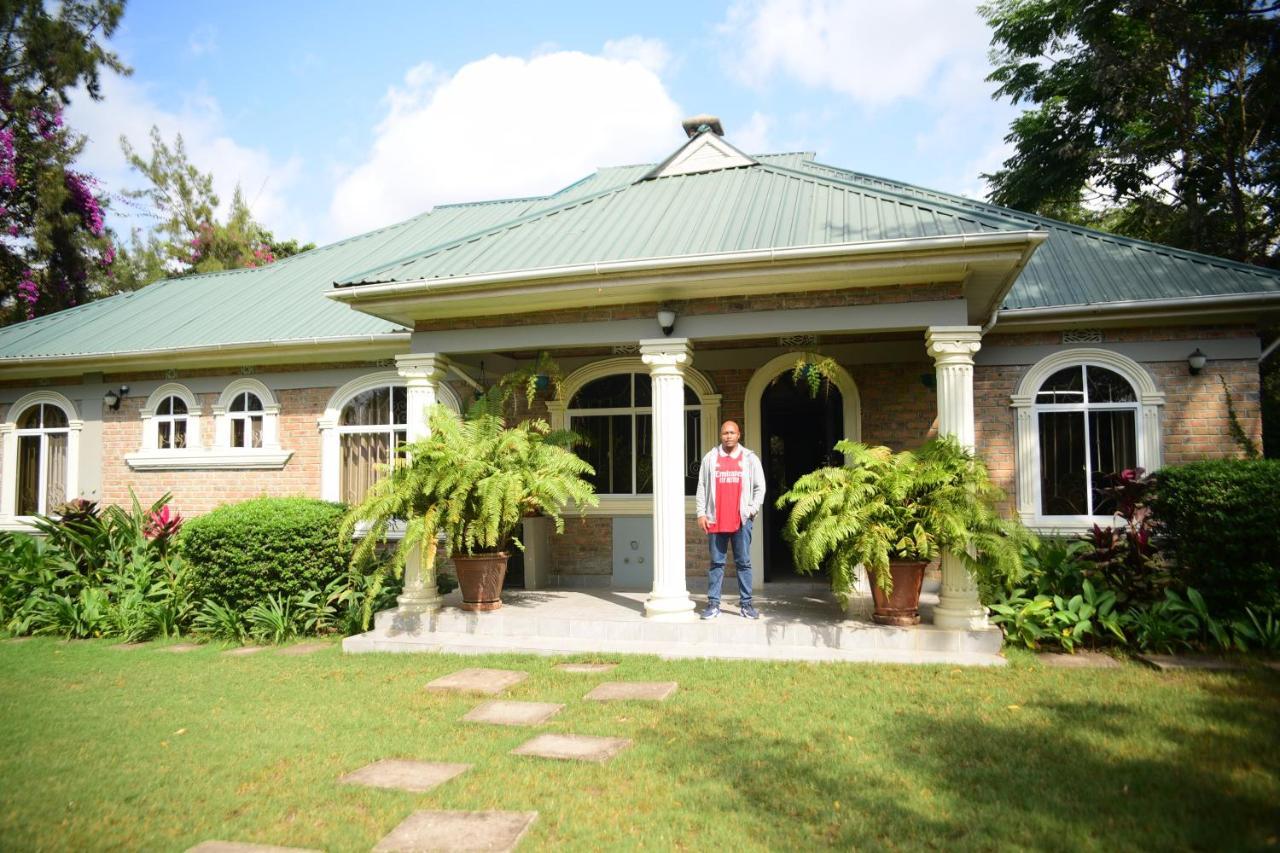 Charming Eco-Homestay Near Kilimanjaro International Airport Arusha Bagian luar foto