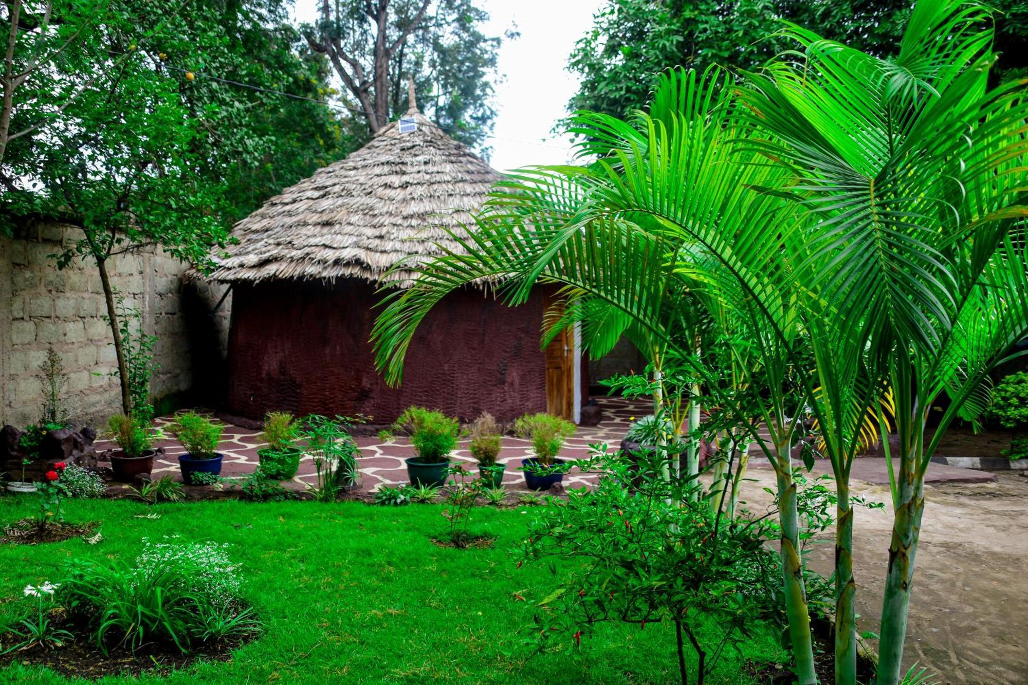 Charming Eco-Homestay Near Kilimanjaro International Airport Arusha Ruang foto